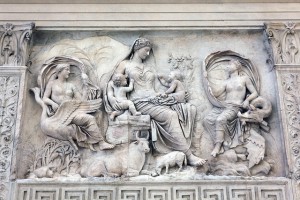 ara-pacis-augustae-tellus-relief--southeast-panel.jpg